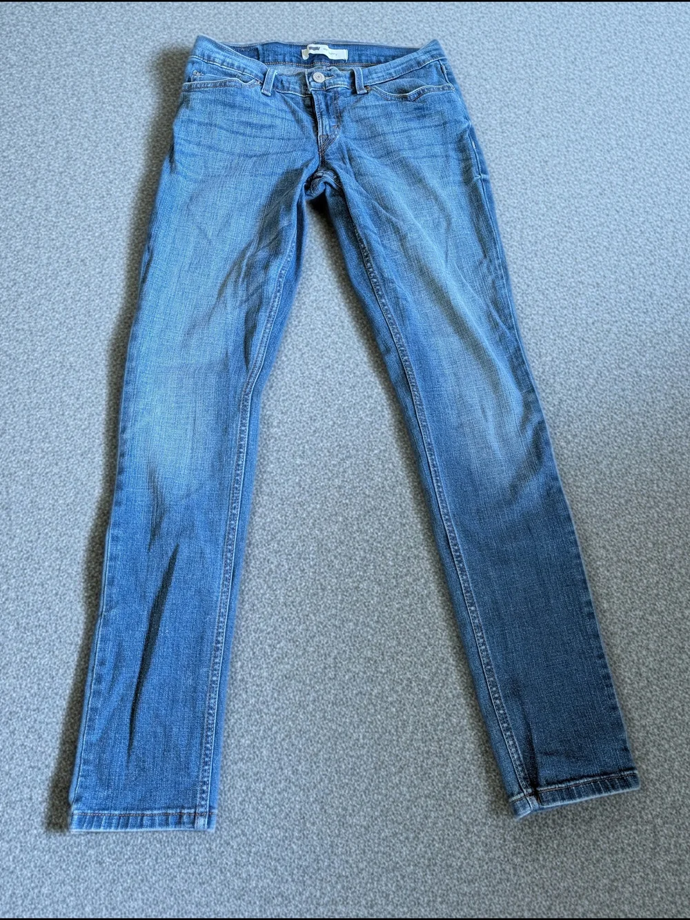 Levi's 524 Women's Skinny Jeans Blue Denim, Size 27x32, Zip Fly